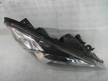 Laden Sie das Bild in den Galerie-Viewer, Frontscheinwerfer Kia Ceed 921021H Rechts Scheinwerfer Headlight