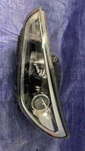 Laden Sie das Bild in den Galerie-Viewer, Frontscheinwerfer Hyundai I30 Links Scheinwerfer Headlight