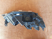 Laden Sie das Bild in den Galerie-Viewer, Frontscheinwerfer Ford Transit Custom PZ3113E015CB LED Rechts oder Links