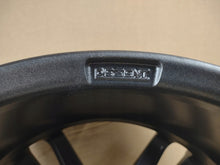 Laden Sie das Bild in den Galerie-Viewer, 1x Alufelge 17 Zoll 7.5" 5x112 36ET Rim Wheel FEL4596103551uq