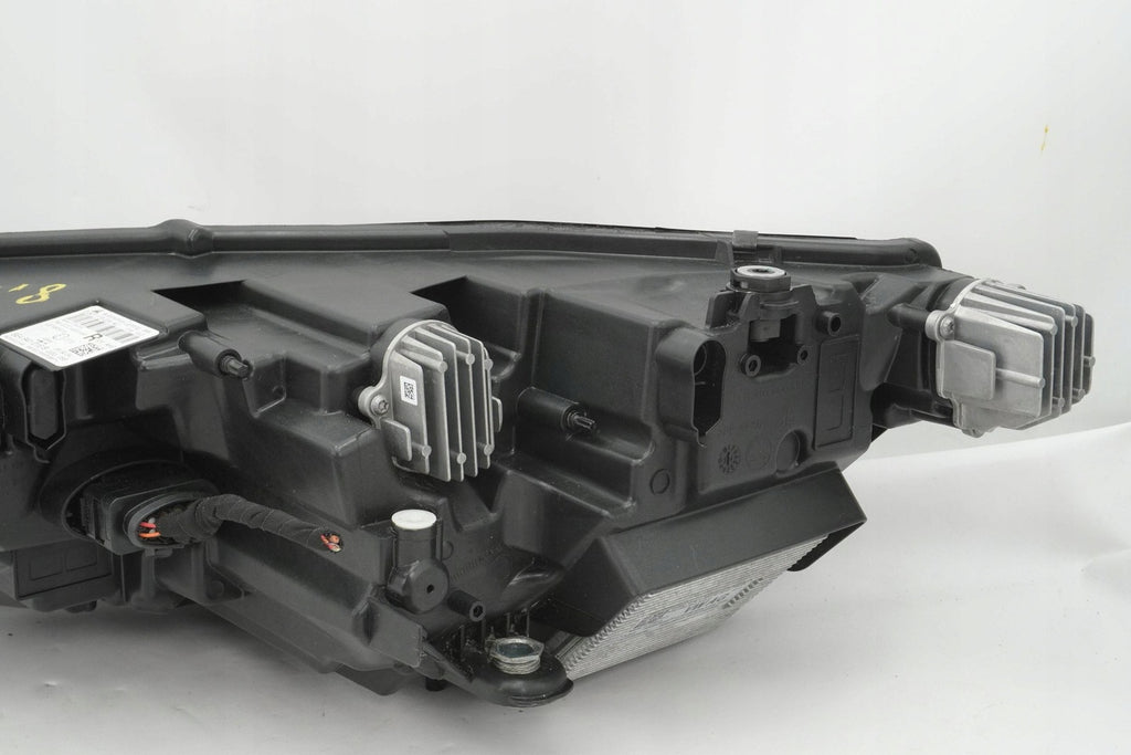 Frontscheinwerfer Skoda Octavia I 992941572CJ1401000588 0301118234AC Rechts SCH8677560255ck
