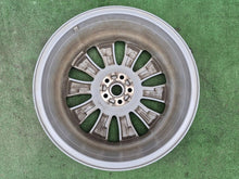 Laden Sie das Bild in den Galerie-Viewer, 1x Alufelge 19 Zoll 5x108 EJ321007 Land Rover Range I Evoque L551 Rim Wheel FEL4628236984mx