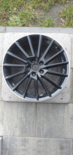 Load image into Gallery viewer, 1x Alufelge 17 Zoll 7.0" 5x112 46ET Glanz Schwarz 5JA601025 Skoda Fabia I FEL5924013182bo