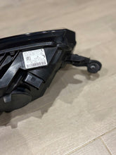 Load image into Gallery viewer, Frontscheinwerfer Skoda Fabia III 6V1941015F LED Links Scheinwerfer Headlight