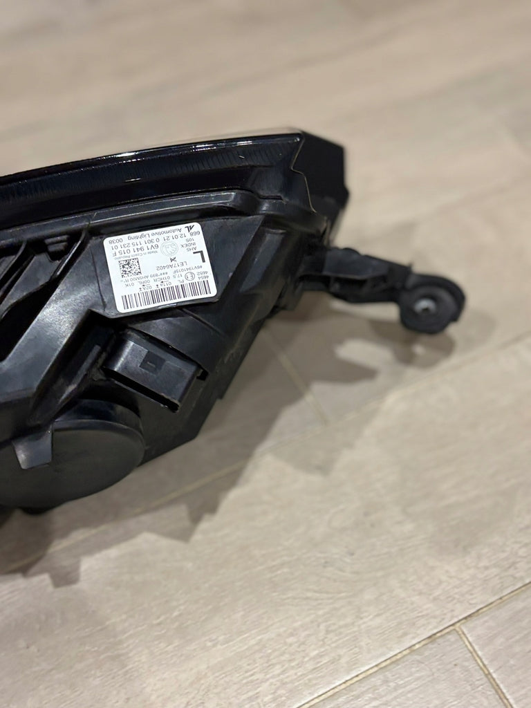 Frontscheinwerfer Skoda Fabia III 6V1941015F LED Links Scheinwerfer Headlight