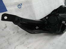 Laden Sie das Bild in den Galerie-Viewer, Frontscheinwerfer Kia Ceed 92101J7051 LED Ein Stück (Rechts oder Links)