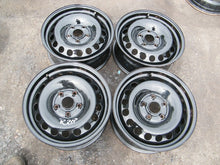 Load image into Gallery viewer, 4x Alufelge 15 Zoll 6.0" 5x112 47ET Schwarz VW Caddy V Golf III Jetta VI Touran FEL5327104153tl