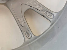 Load image into Gallery viewer, 1x Alufelge 17 Zoll 5x130 98736212600 Porsche Cayman 987 Rim Wheel FEL2421248128ze