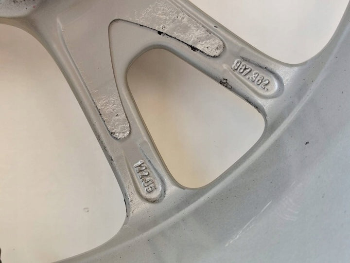 1x Alufelge 17 Zoll 5x130 98736212600 Porsche Cayman 987 Rim Wheel FEL2421248128ze