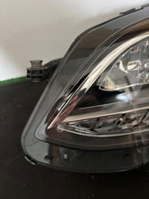 Laden Sie das Bild in den Galerie-Viewer, Frontscheinwerfer Mercedes-Benz W212 A2128201839 Xenon Links Headlight SCH8380358733tj