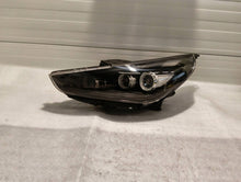 Laden Sie das Bild in den Galerie-Viewer, Frontscheinwerfer Hyundai I30 G492121050 Links Scheinwerfer Headlight SCH7864245052vy