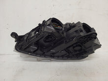 Laden Sie das Bild in den Galerie-Viewer, Frontscheinwerfer Skoda Octavia III 5E1941016A Xenon Rechts Headlight SCH5759073021hc