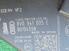 Load image into Gallery viewer, Frontscheinwerfer Audi A3 8V0941006E 8V0941005E Bi-Xenon Ein Satz Headlight SCH6873908999di