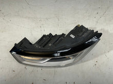 Laden Sie das Bild in den Galerie-Viewer, Frontscheinwerfer Audi A1 8XA941005 Xenon Links Scheinwerfer Headlight SCH4739002406dq