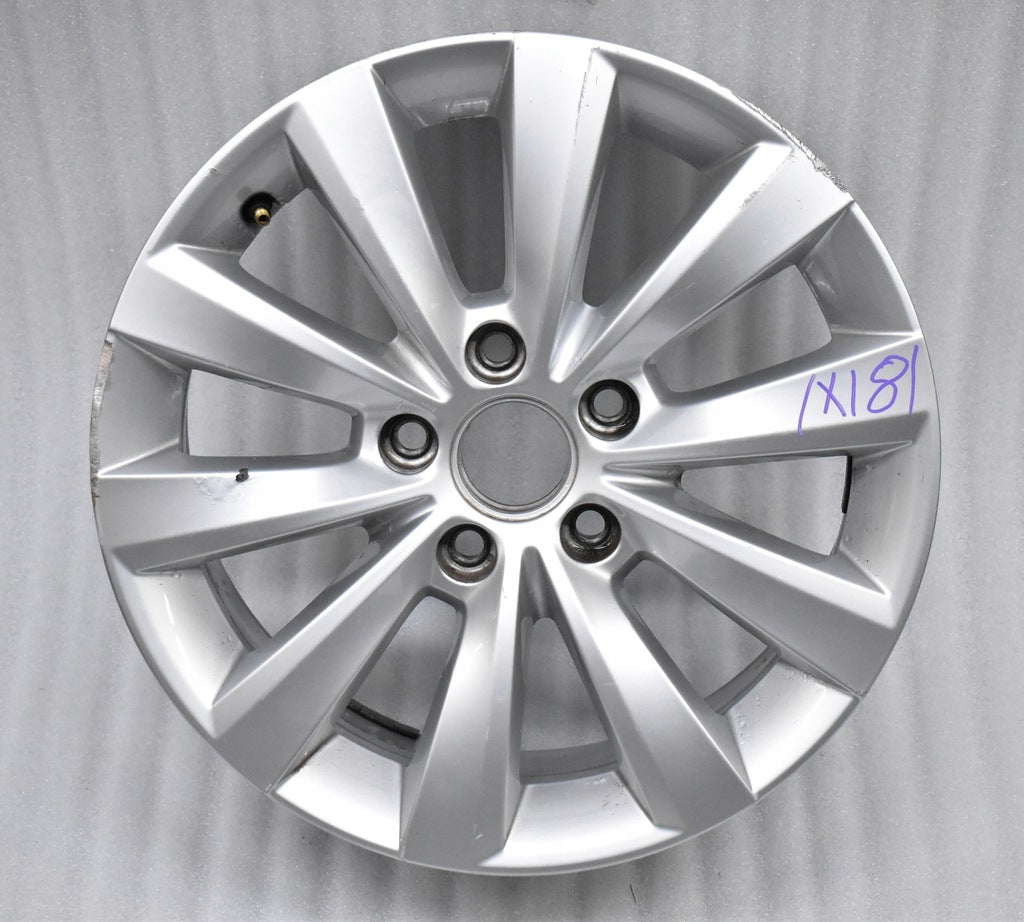 1x Alufelge 16 Zoll 6.5" 5x112 44ET Glanz Silber 5C0601025T VW Passat B7 FEL8331727921sb