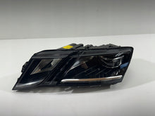 Laden Sie das Bild in den Galerie-Viewer, Frontscheinwerfer Skoda Octavia III 5E1941015E Links Scheinwerfer Headlight SCH7680757376aa