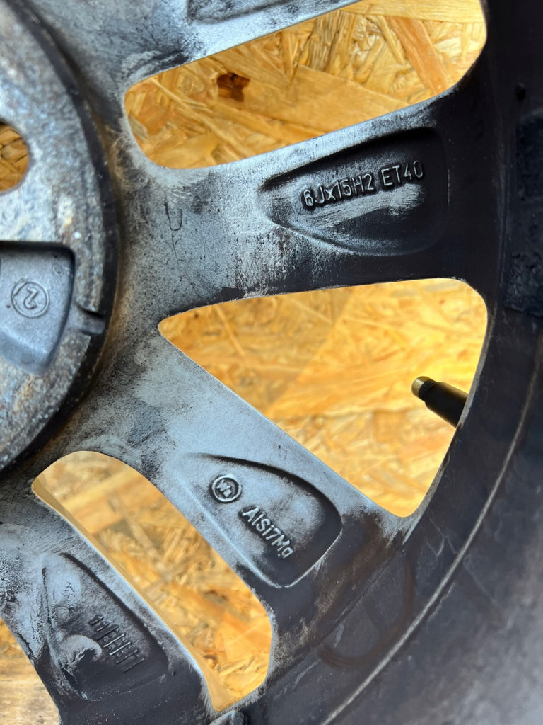 1x Alufelge 15 Zoll 6.0" 5x100 40ET 6R0601025AJ VW Polo 6r Rim Wheel FEL9687044248uq