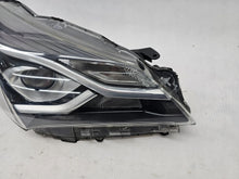 Load image into Gallery viewer, Frontscheinwerfer Toyota Yaris SPP9058 Rechts Scheinwerfer Headlight