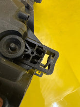 Load image into Gallery viewer, Frontscheinwerfer Volvo Xc70 31420013 Xenon Links Scheinwerfer Headlight