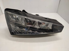 Laden Sie das Bild in den Galerie-Viewer, Frontscheinwerfer Skoda Scala 657941016 LED Rechts Scheinwerfer Headlight SCH5511313612tt
