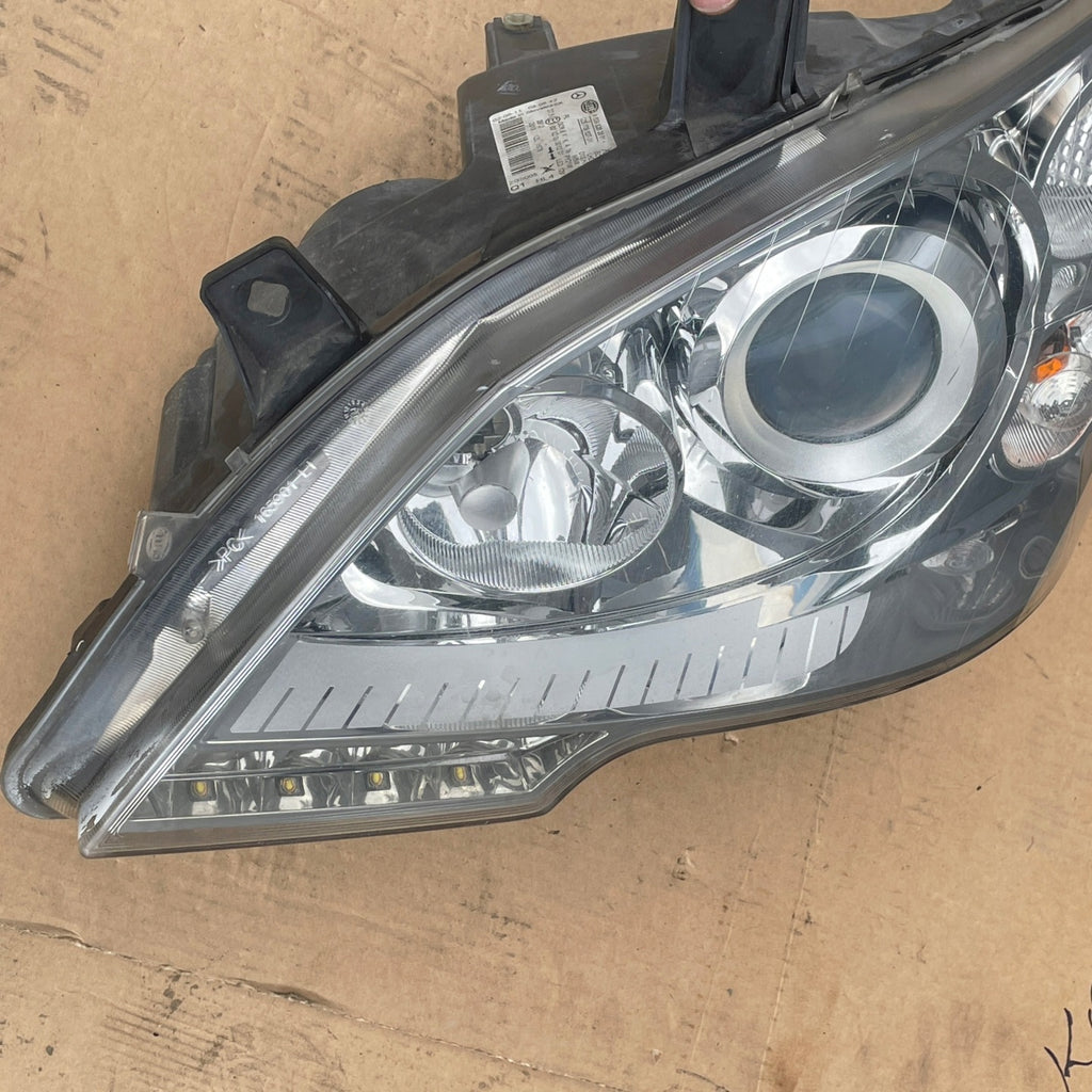 Frontscheinwerfer Mercedes-Benz Viano W639 A6398202861 Links Headlight SCH9572793332bf