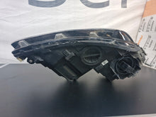 Laden Sie das Bild in den Galerie-Viewer, Frontscheinwerfer VW Golf VIII 5H1941035 Links Scheinwerfer Headlight SCH4526043414wz