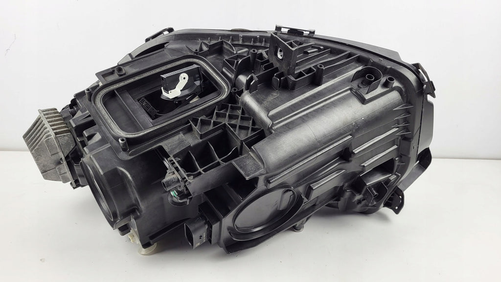 Frontscheinwerfer Mercedes-Benz Eqb A2439069000KZ LED Rechts Headlight SCH9456413062hg