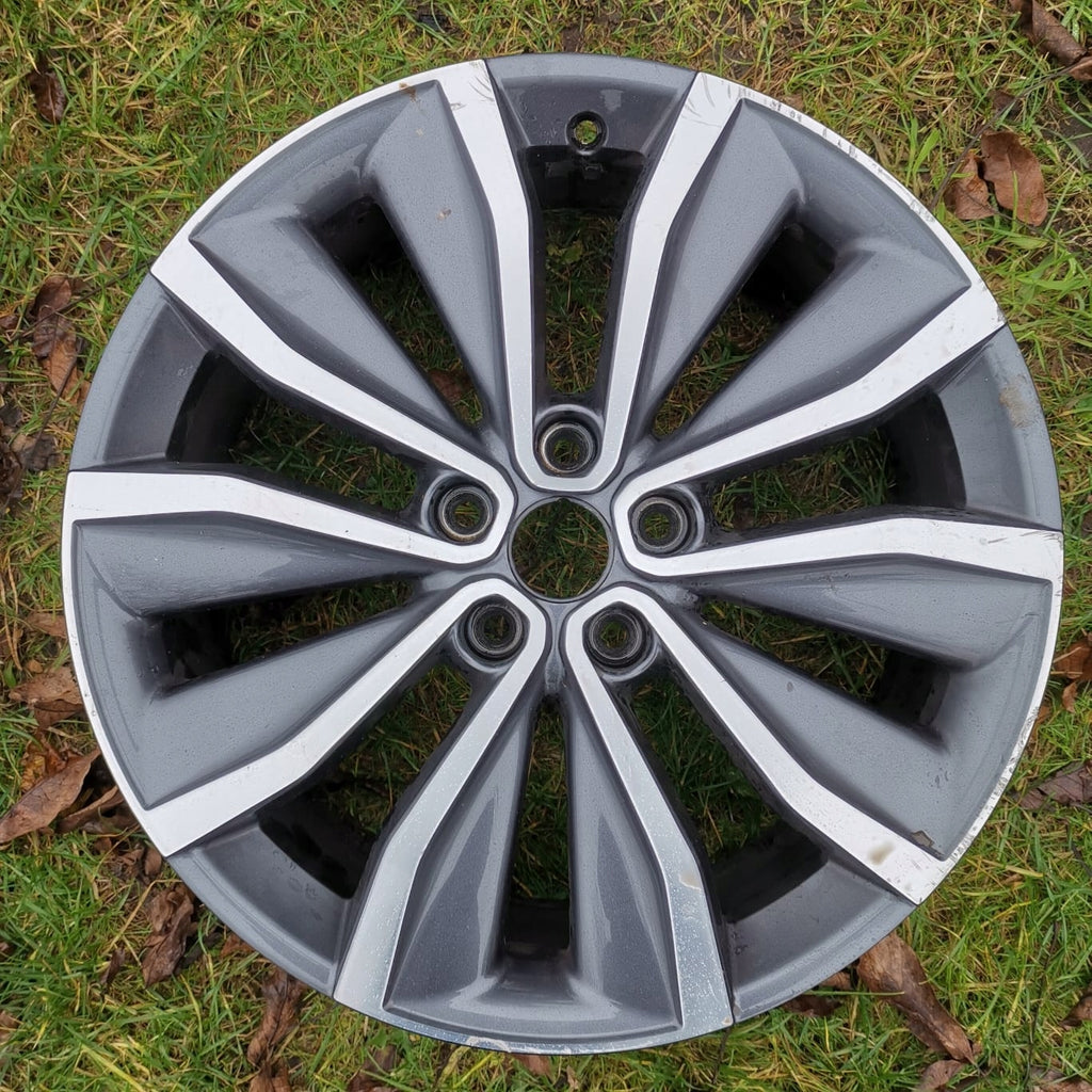 1x Alufelge 19 Zoll 7.5" 5x114.3 40ET Glanz Graphit 403005400R Renault Rim Wheel FEL3328290653fg