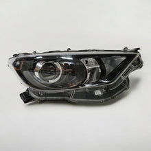 Load image into Gallery viewer, Frontscheinwerfer Toyota Yaris Rechts Scheinwerfer Headlight