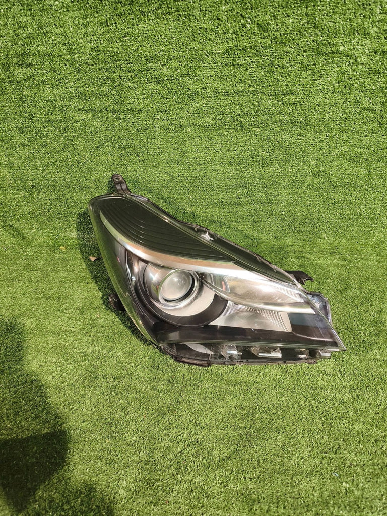 Frontscheinwerfer Toyota Yaris CSC28963 Rechts Scheinwerfer Headlight SCH4343858935xd