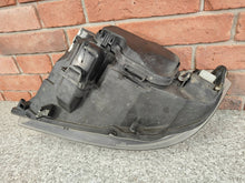 Laden Sie das Bild in den Galerie-Viewer, Frontscheinwerfer BMW E91 E90 7161668 Xenon Rechts Scheinwerfer Headlight SCH6231350354nh