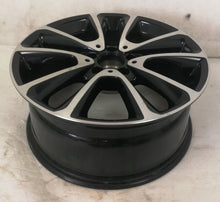 Laden Sie das Bild in den Galerie-Viewer, 1x Alufelge 18 Zoll 8.0&quot; 5x112 43ET A2134011300 Mercedes-Benz W213 Rim Wheel