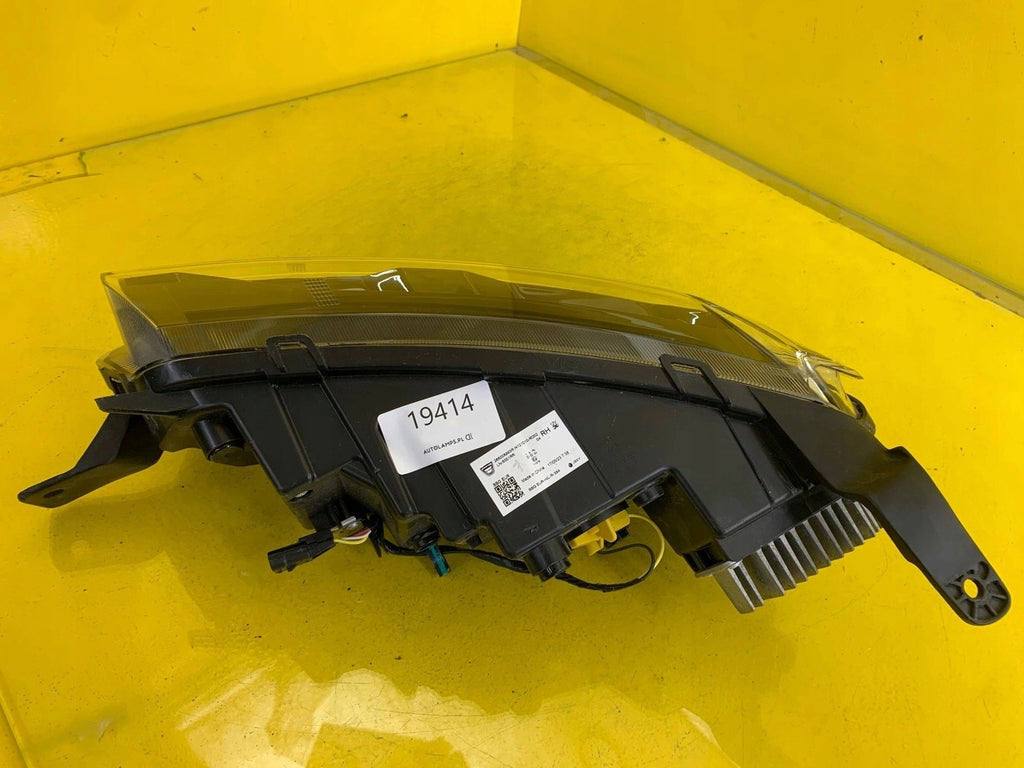 Frontscheinwerfer Dacia Spring 266008993R LED Rechts Scheinwerfer Headlight SCH9954514570gn