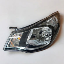 Laden Sie das Bild in den Galerie-Viewer, Frontscheinwerfer Opel Karl 14352 Links Scheinwerfer Headlight