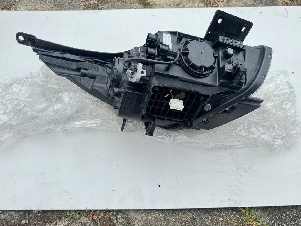 Frontscheinwerfer Kia Niro 92101 G5 Full LED Ein Stück (Rechts oder Links) SCH8808652302kt