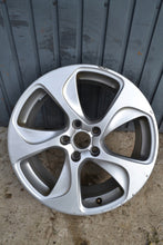 Load image into Gallery viewer, 1x Alufelge 18 Zoll 7.5&quot; 5x112 51ET Glanz 8V0601025K Audi B9 Rim Wheel