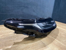 Laden Sie das Bild in den Galerie-Viewer, Frontscheinwerfer Land Rover Range I Evoque L551 K8D213W029BF Rechts Headlight SCH5899173331kg