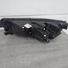 Load image into Gallery viewer, Frontscheinwerfer Skoda Octavia IV 5E4941016B 992941572 Full LED Rechts SCH2752360579qx
