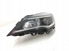Laden Sie das Bild in den Galerie-Viewer, Frontscheinwerfer Opel Astra Sports Tourer K 39047198 Links Headlight SCH2735989692nw