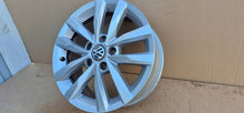 Laden Sie das Bild in den Galerie-Viewer, 1x Alufelge 16 Zoll 6.5" 5x112 48ET 5TA601025 VW Touran Rim Wheel FEL6294563941jz