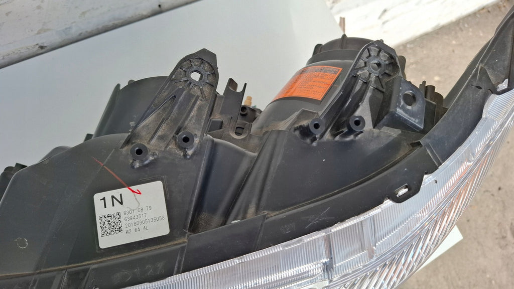 Frontscheinwerfer Mitsubishi Asx 8301C879 Xenon Ein Stück (Rechts oder Links)