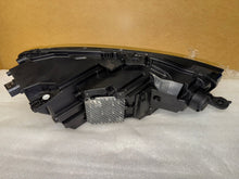 Laden Sie das Bild in den Galerie-Viewer, Frontscheinwerfer Audi A5 8W6941039 LED Links Scheinwerfer Headlight SCH6255434969va