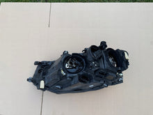 Load image into Gallery viewer, Frontscheinwerfer VW T-Cross T Cross 90183094 2GM941006A Rechts Headlight