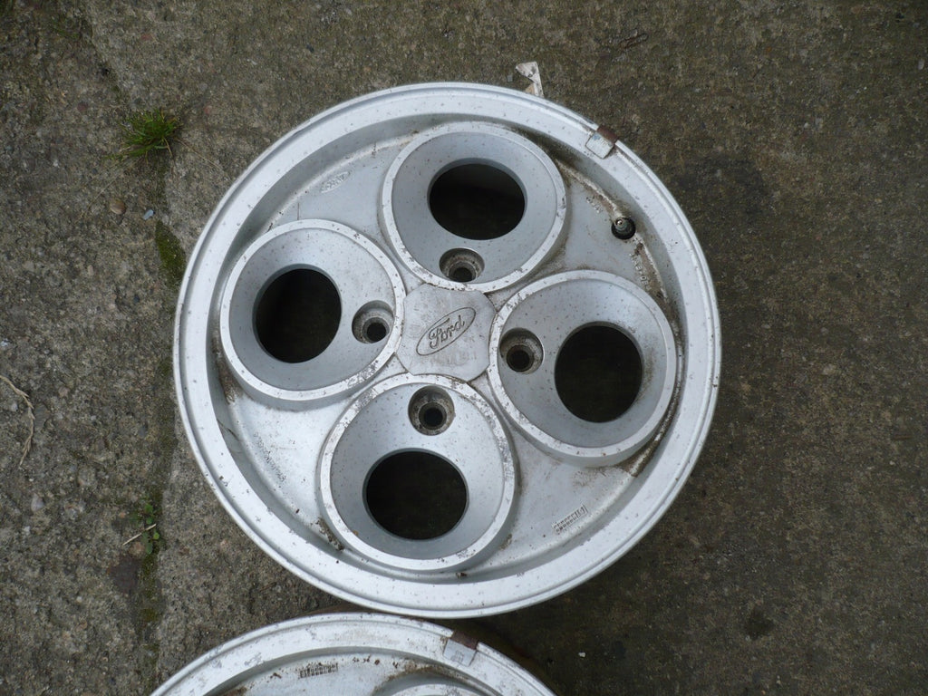 1x Alufelge 14 Zoll 5.5" 4x108 41ET Ford Rim Wheel