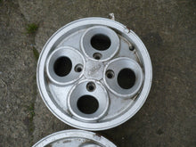 Laden Sie das Bild in den Galerie-Viewer, 1x Alufelge 14 Zoll 5.5&quot; 4x108 41ET Ford Rim Wheel