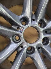 Load image into Gallery viewer, 1x Alufelge 18 Zoll 9.0" 5x108 29ET Silber 2284906 BMW F87 F80 F82 Rim Wheel FEL8101951776xi