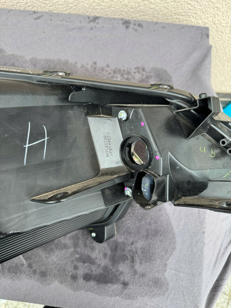 Frontscheinwerfer Mitsubishi Space Star 8301D446 Full Led Rechts oder Links