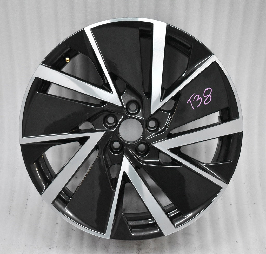 1x Alufelge 18 Zoll 7.0" 5x100 39ET Glanz Schwarz 658601025J Skoda Scala Kamiq FEL2680076443mp