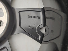 Laden Sie das Bild in den Galerie-Viewer, 1x Alufelge 18 Zoll 7.5&quot; 5x114.3 55ET 3M018075B Honda Hr-V Rim Wheel