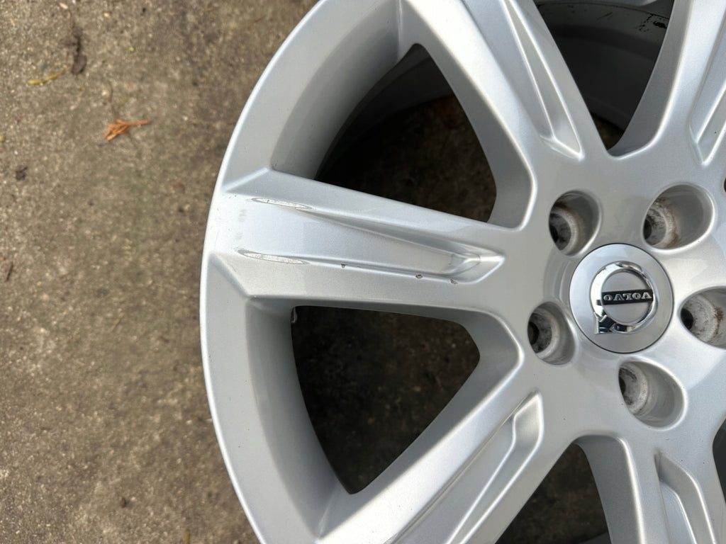 1x Alufelge 17 Zoll 8.0" 5x108 Volvo V70 I V60 S60 Rim Wheel FEL8344707856iu